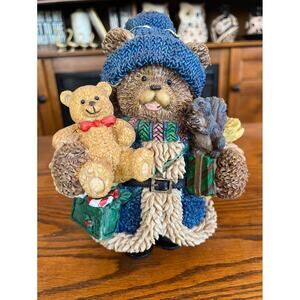 Charming Christmas bear decoration!